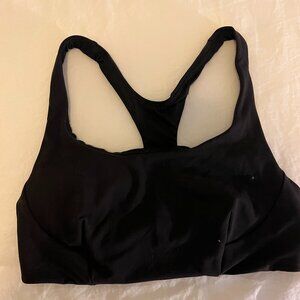 Lululemon Wunder Train Bra